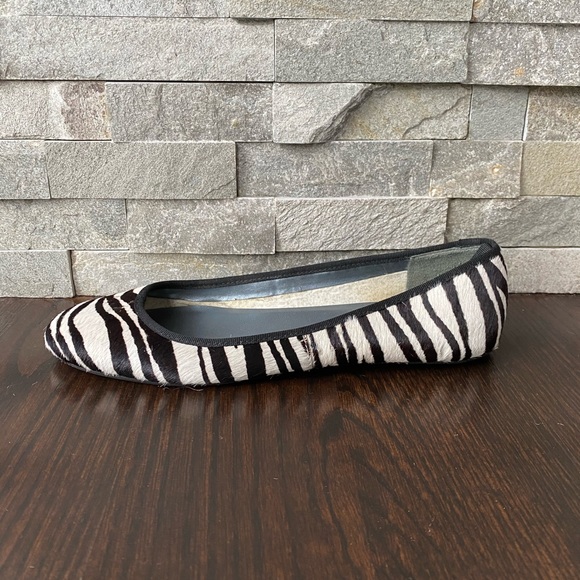 GAP Black White Zebra Animal Print Flats - Picture 4 of 10